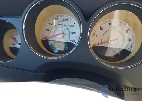 2013 Dodge Challenger Sxt из США, поврежденный, VIN 2C3CDYAG6DH724633